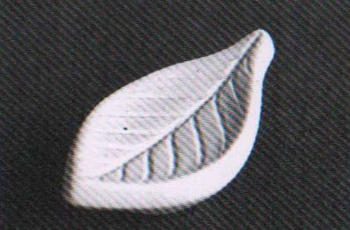 石膏型・箸置き7・木の葉.jpg